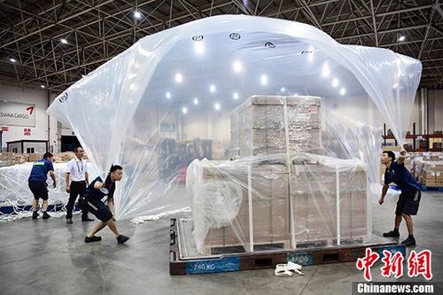 85賿˳ẽտͨڡȫ࣬װСֻڱʻӡȽΡͼΪ4ڻʻĹԱڴҵ <a target='_blank' href='http://www.chinanews.com/'></a>  