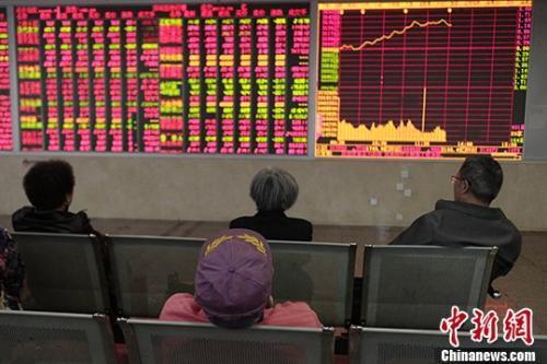 ͼɶĳ֤ȯӪҵڹڹעơ <a target='_blank' href='http://www.chinanews.com/'></a>  