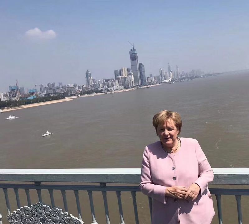 �¹�����Ĭ�˶��ι��人�������� ��̾�人����