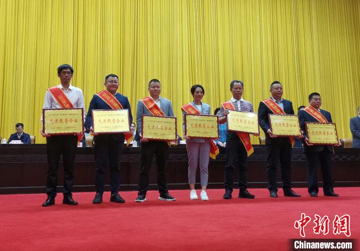 10��17�գ���������������