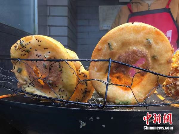 点击进入下一页