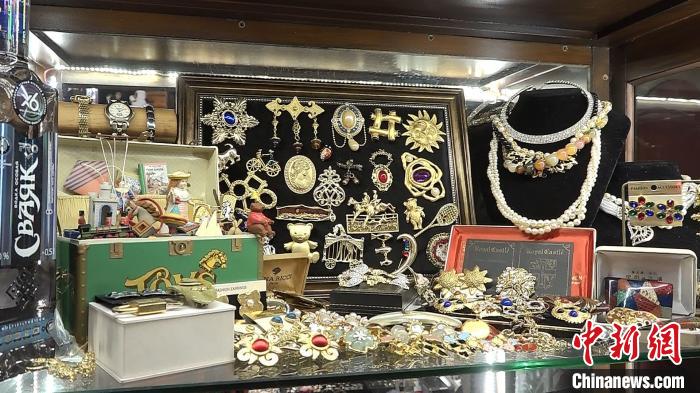 ��ɽVintage��Ҫ���۵��ǹ������Ρ��������E ��