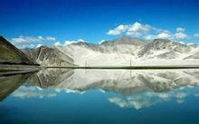 卡拉库里湖 卡拉库里湖