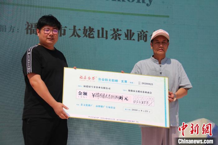 ͼΪ�����������ס�������ί������ ��ͼ