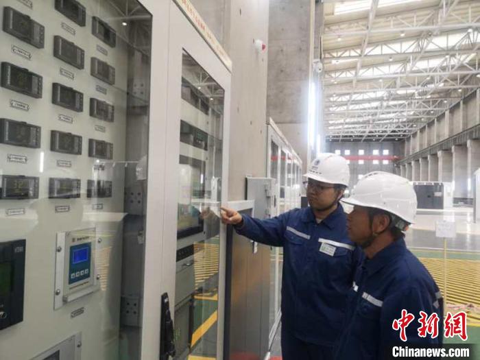 ������ԱΪ����������׼�� ʯ���� ��