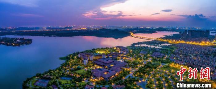 �人������������⡣ ������������ͼ