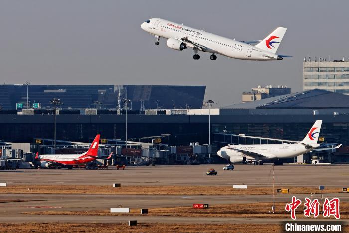 ����ȫ���׼�C919�ɻ����Ϻ����Ż������ǰ���ɶ��츮�������������� ��